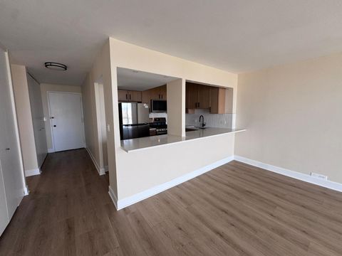 Tiny photo for 2901 S MICHIGAN Avenue #2109, Chicago, IL 60616 (MLS # 12455641)