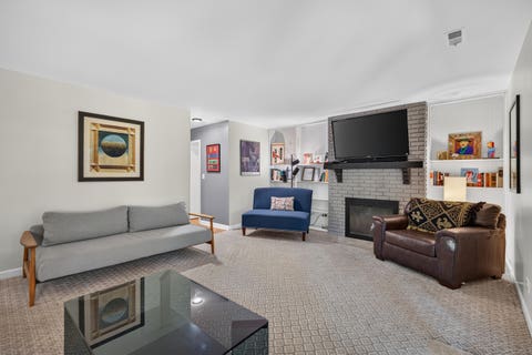 Tiny photo for 30W280 Holyoke Court, Warrenville, IL 60555 (MLS # 12725817)