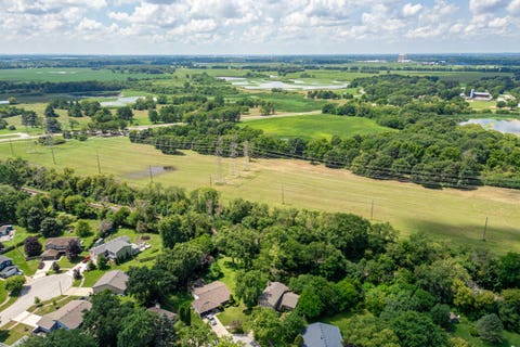 Tiny photo for 30W280 Holyoke Court, Warrenville, IL 60555 (MLS # 12725817)