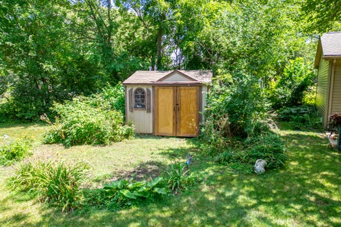 Tiny photo for 30W280 Holyoke Court, Warrenville, IL 60555 (MLS # 12725817)