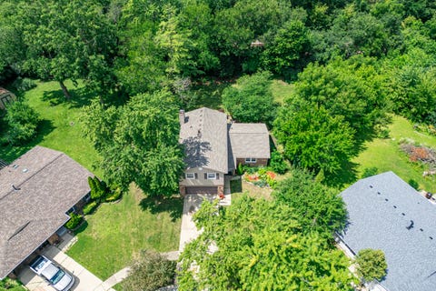 Tiny photo for 30W280 Holyoke Court, Warrenville, IL 60555 (MLS # 12725817)