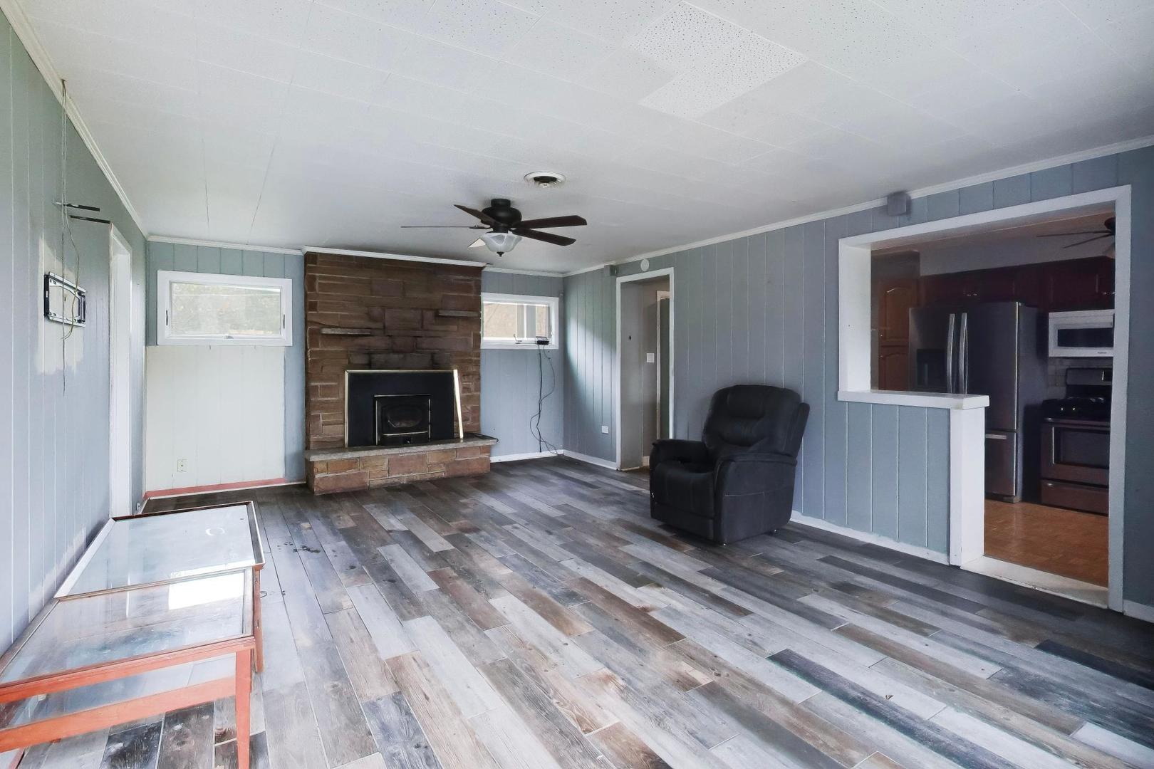 1752 Shermer Road