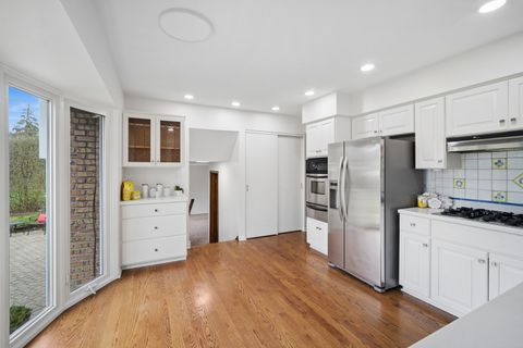 Tiny photo for 3712 Winnetka Road, Glenview, IL 60026 (MLS # 12614705)