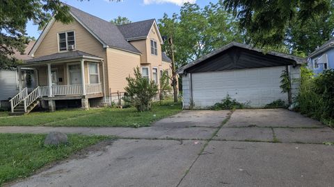 Tiny photo for 327 E 136th Place, Chicago, IL 60827 (MLS # 12679802)