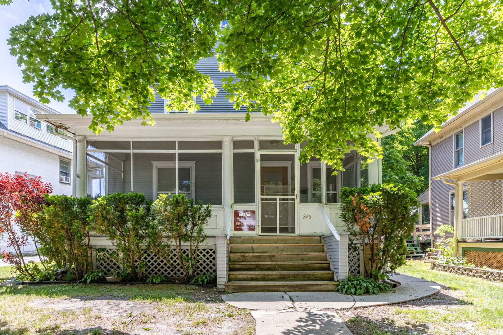 226 W Locust Street