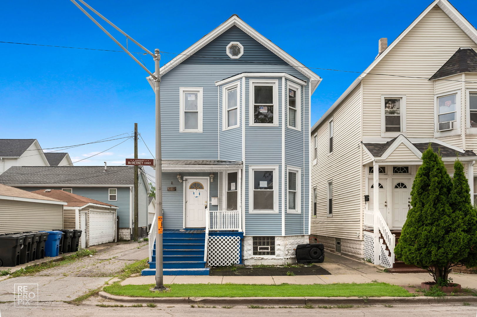 613 W 46th Place