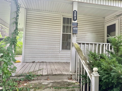 Tiny photo for 203 W Locust Street, Canton, IL 61520 (MLS # 12763373)