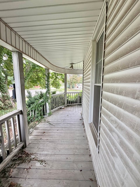 Tiny photo for 203 W Locust Street, Canton, IL 61520 (MLS # 12763373)