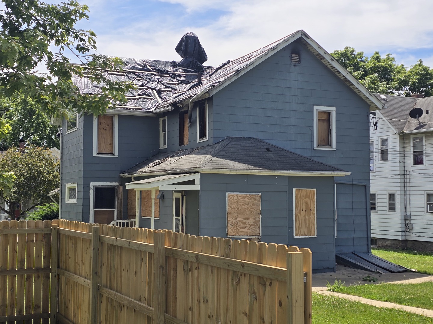 411 Grant Place