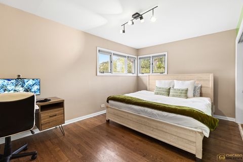 Tiny photo for 1773 Winthrop Road, Highland Park, IL 60035 (MLS # 12489004)