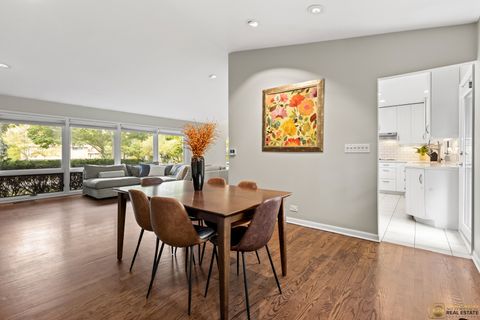 Tiny photo for 1773 Winthrop Road, Highland Park, IL 60035 (MLS # 12489004)