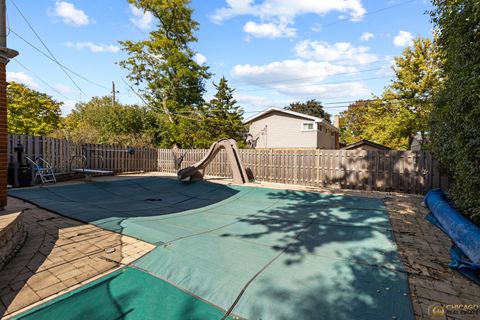 Tiny photo for 1773 Winthrop Road, Highland Park, IL 60035 (MLS # 12489004)