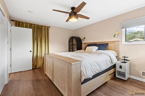 Tiny photo for 1773 Winthrop Road, Highland Park, IL 60035 (MLS # 12489004)