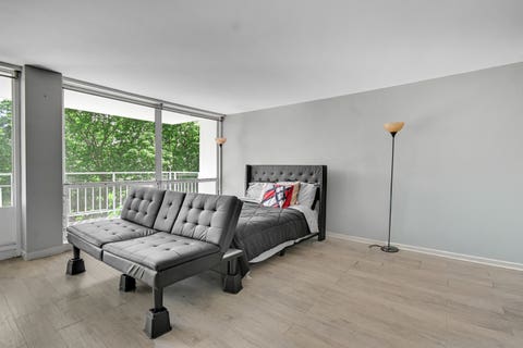 Tiny photo for 601 E 32nd Street #403, Chicago, IL 60616 (MLS # 12668825)