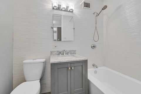 Tiny photo for 601 E 32nd Street #403, Chicago, IL 60616 (MLS # 12668825)
