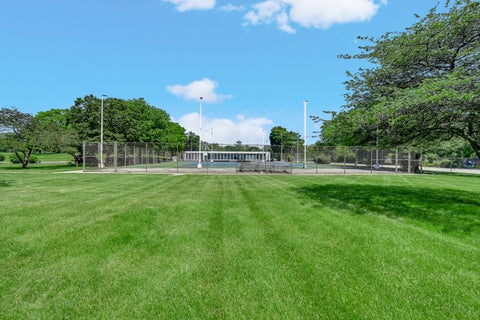 Tiny photo for 601 E 32nd Street #403, Chicago, IL 60616 (MLS # 12668825)