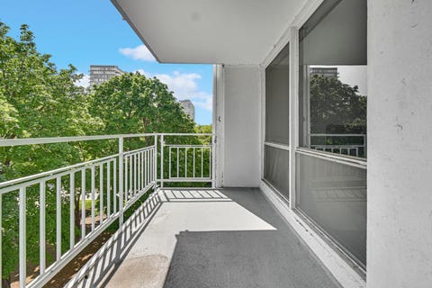 Tiny photo for 601 E 32nd Street #403, Chicago, IL 60616 (MLS # 12668825)
