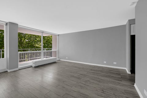 Tiny photo for 601 E 32nd Street #403, Chicago, IL 60616 (MLS # 12668825)
