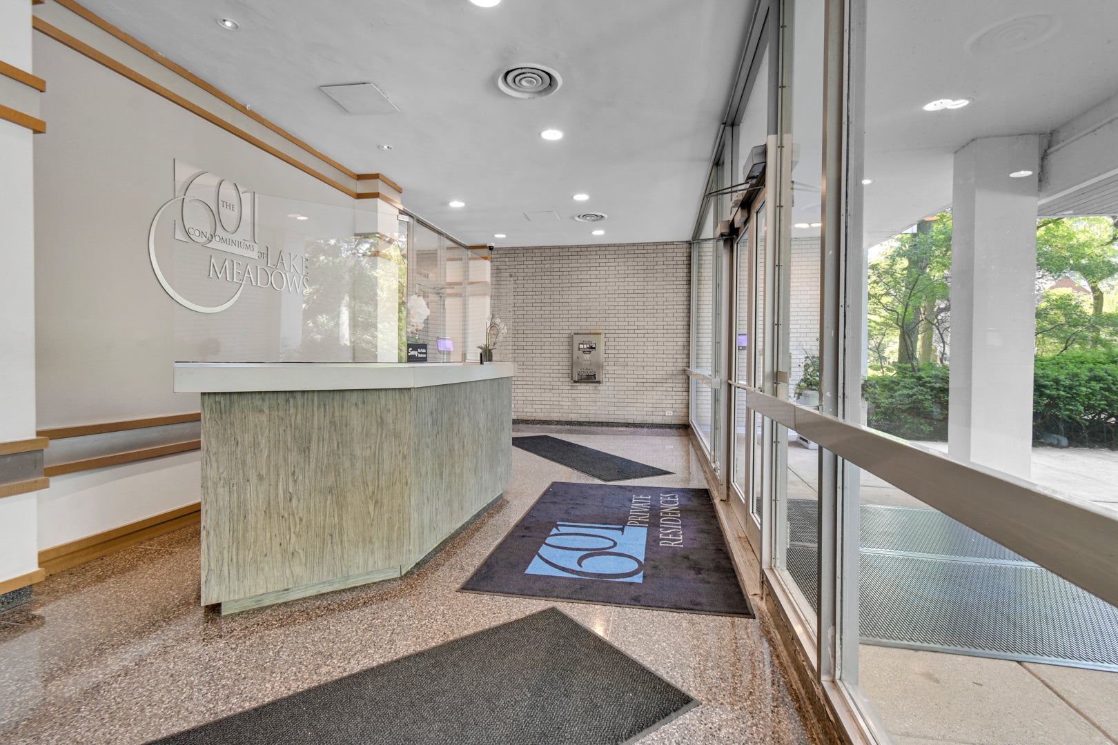 601 E 32nd Street 403