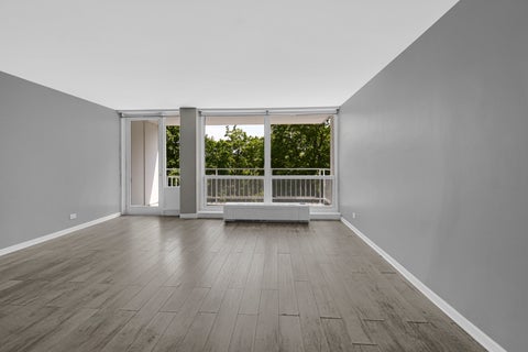 Tiny photo for 601 E 32nd Street #403, Chicago, IL 60616 (MLS # 12668825)