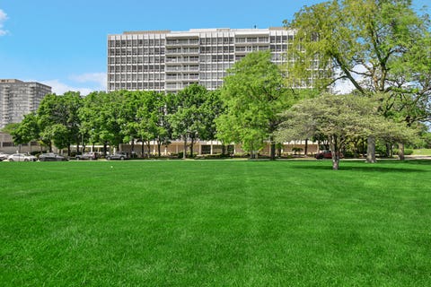 Tiny photo for 601 E 32nd Street #403, Chicago, IL 60616 (MLS # 12668825)