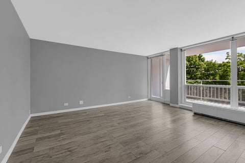 Tiny photo for 601 E 32nd Street #403, Chicago, IL 60616 (MLS # 12668825)