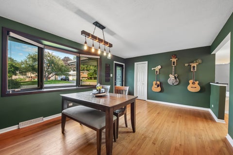 Tiny photo for Lindenhurst, IL 60046 (MLS # 12740825)