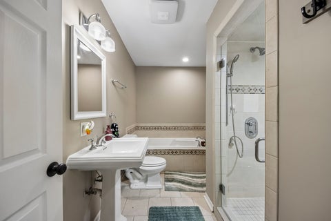 Tiny photo for Lindenhurst, IL 60046 (MLS # 12740825)