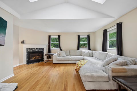 Tiny photo for Lindenhurst, IL 60046 (MLS # 12740825)
