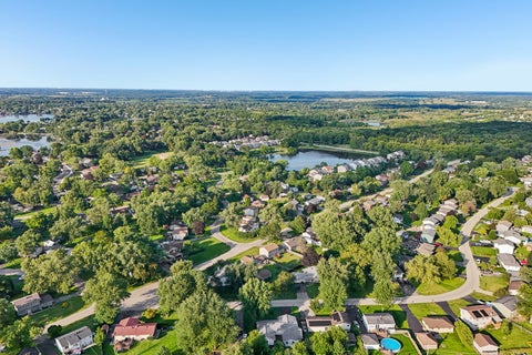 Tiny photo for Lindenhurst, IL 60046 (MLS # 12740825)