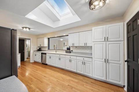 Tiny photo for Lindenhurst, IL 60046 (MLS # 12740825)