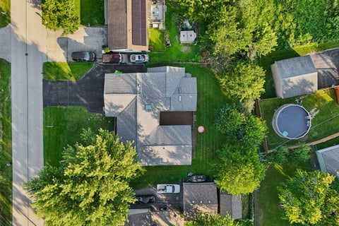 Tiny photo for Lindenhurst, IL 60046 (MLS # 12740825)