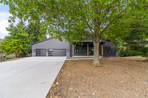 Tiny photo for 1417 N Linden Street, Normal, IL 61761 (MLS # 12665910)
