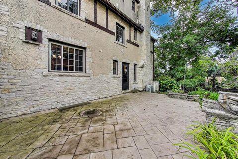 Tiny photo for 835 Yale Lane, Highland Park, IL 60035 (MLS # 12494594)