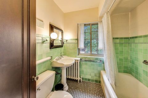 Tiny photo for 835 Yale Lane, Highland Park, IL 60035 (MLS # 12494594)