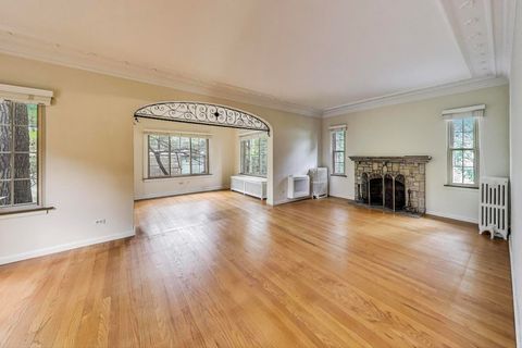 Tiny photo for 835 Yale Lane, Highland Park, IL 60035 (MLS # 12494594)