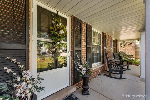 Tiny photo for 325 Green Valley Drive, Naperville, IL 60540 (MLS # 12471057)