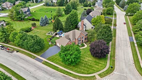 Tiny photo for 1401 Stag Trail, Cary, IL 60013 (MLS # 12686872)
