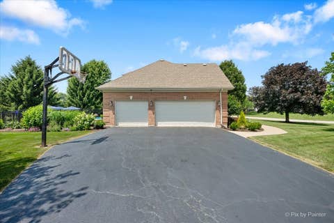 Tiny photo for 1401 Stag Trail, Cary, IL 60013 (MLS # 12686872)