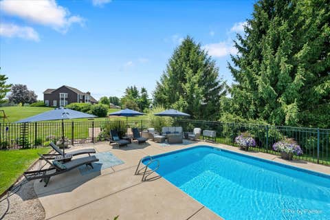 Tiny photo for 1401 Stag Trail, Cary, IL 60013 (MLS # 12686872)