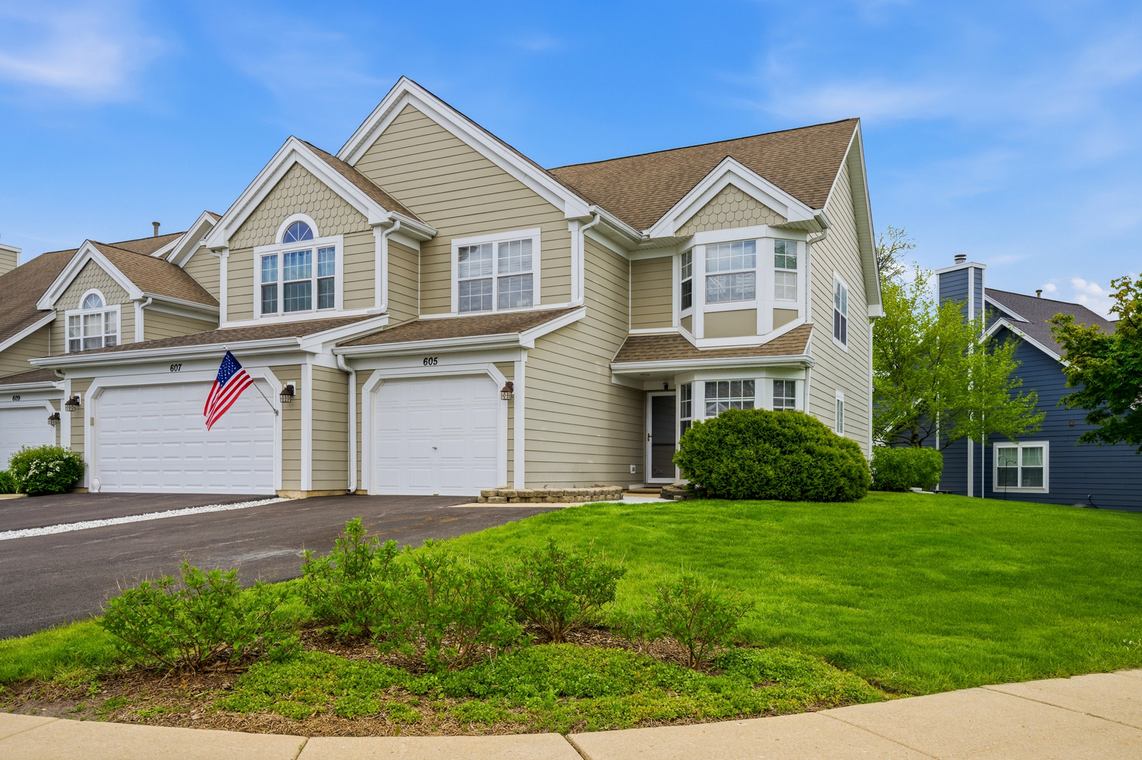 605 Kingsbridge Drive