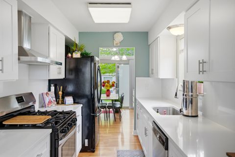 Tiny photo for 605 Kingsbridge Drive, Carol Stream, IL 60188 (MLS # 12642517)
