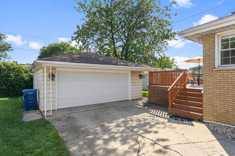 Tiny photo for 5705 W Maple Avenue, Berkeley, IL 60163 (MLS # 12765910)