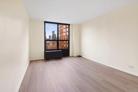 Tiny photo for 901 S Plymouth Court #1905, Chicago, IL 60605 (MLS # 12795983)