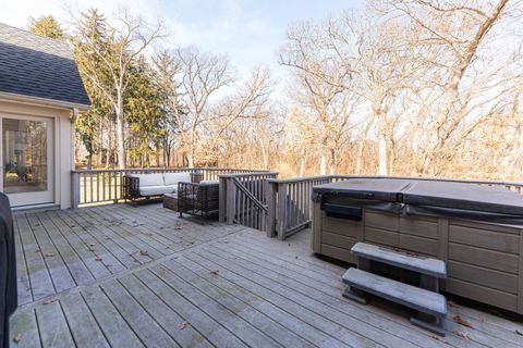 Tiny photo for 41W716 Hunters Hill Drive, St. Charles, IL 60175 (MLS # 12578398)