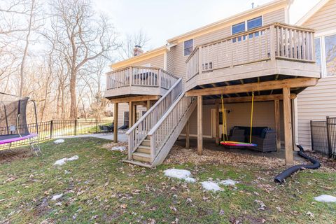 Tiny photo for 41W716 Hunters Hill Drive, St. Charles, IL 60175 (MLS # 12578398)