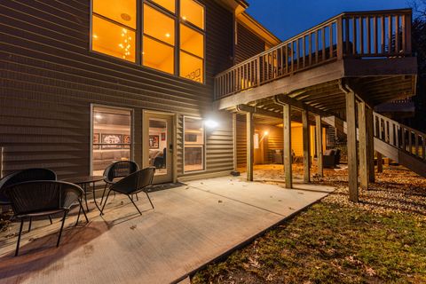 Tiny photo for 41W716 Hunters Hill Drive, St. Charles, IL 60175 (MLS # 12578398)