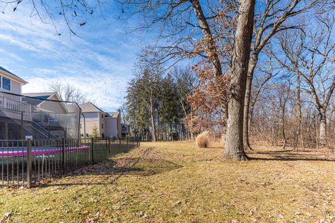 Tiny photo for 41W716 Hunters Hill Drive, St. Charles, IL 60175 (MLS # 12578398)