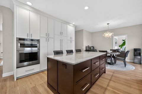 Tiny photo for 41W716 Hunters Hill Drive, St. Charles, IL 60175 (MLS # 12578398)