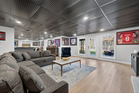 Tiny photo for 41W716 Hunters Hill Drive, St. Charles, IL 60175 (MLS # 12578398)